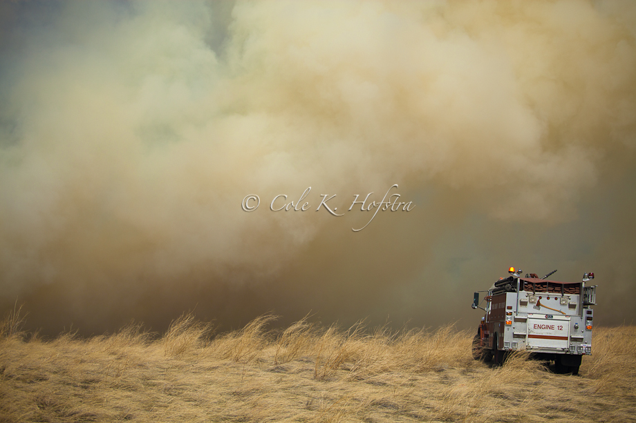 Cole Hofsra, news, photo journalism, medicine hat, Allison Redford,victoria, bc, fire, people, burning, firemen, water flame (4 of 5)