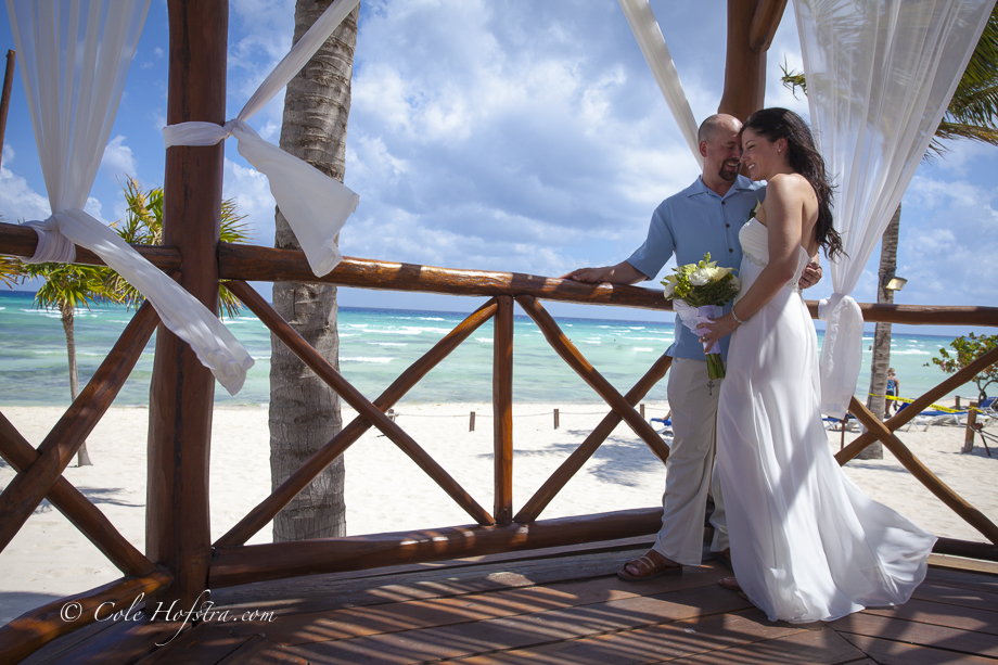 Destination wedding photographer, cole hofstra, cancun, mexico, destination, wedding, bride, groom