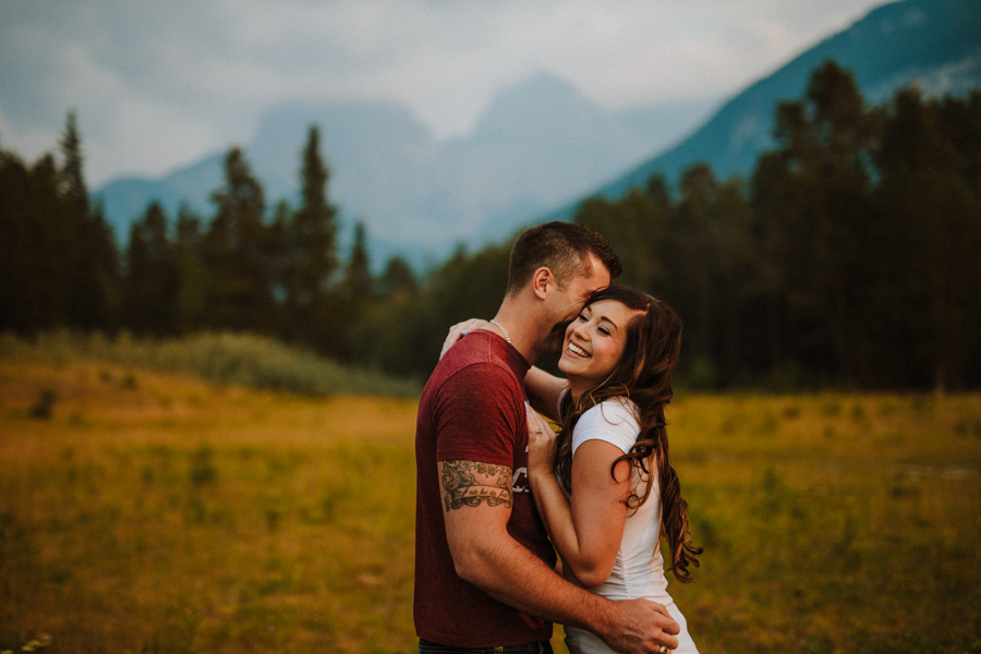 Cole Hofstra Photography, Canmore Engagement Photos, Smokey Canmore Engagement, Sunset Engagement In Canmore