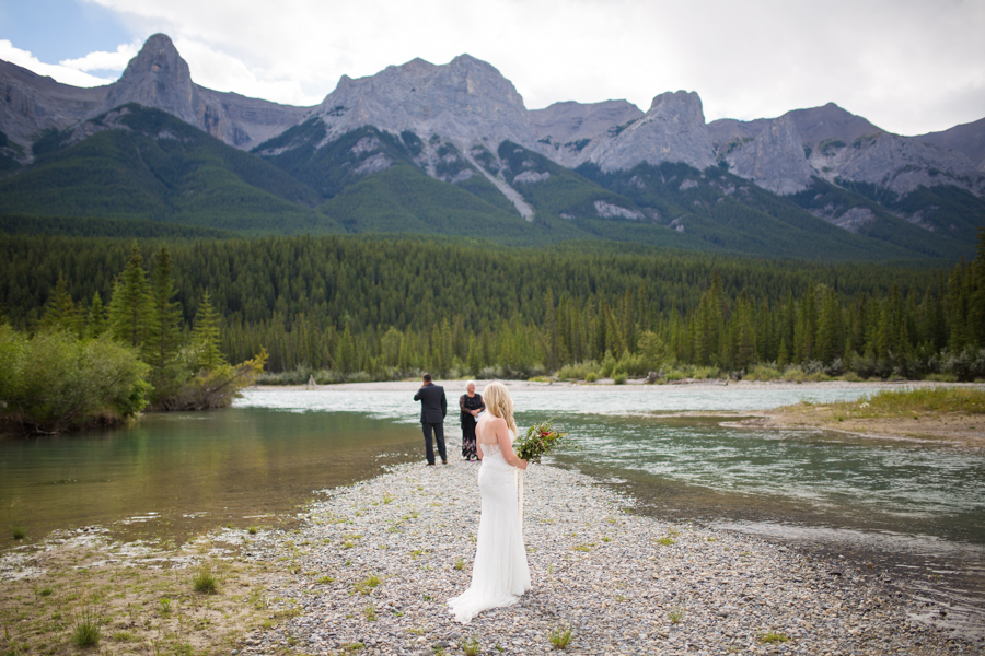 elopement in Canmore, canmore wedding photography