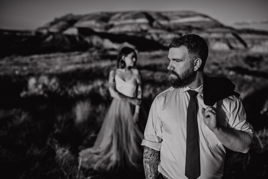 creative artistic groom shots from drumheller alberta