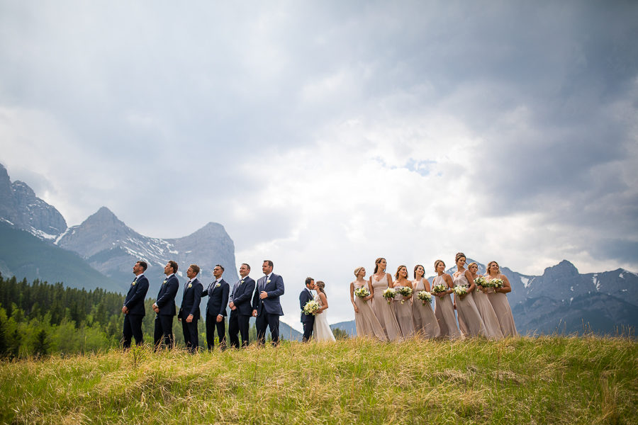 working with large wedding parties canmore alberta