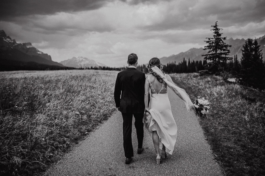 award winning canmore wedding photographers