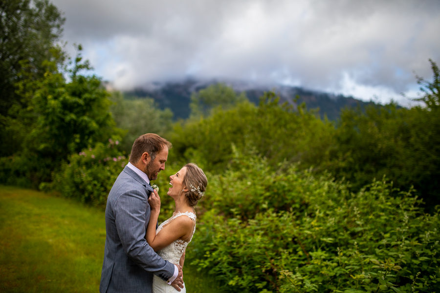 Calgary Wedding Photographer | Affinity Guesthouse Cowichan