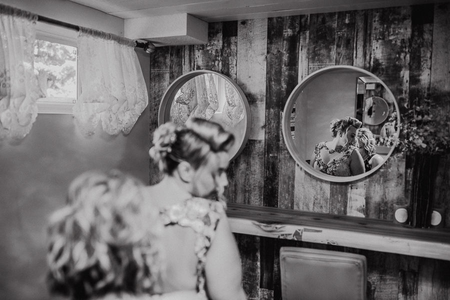 Whitewood Barn - Millet alberta - Whitewood Barn Millet - Carnival Wedding theme