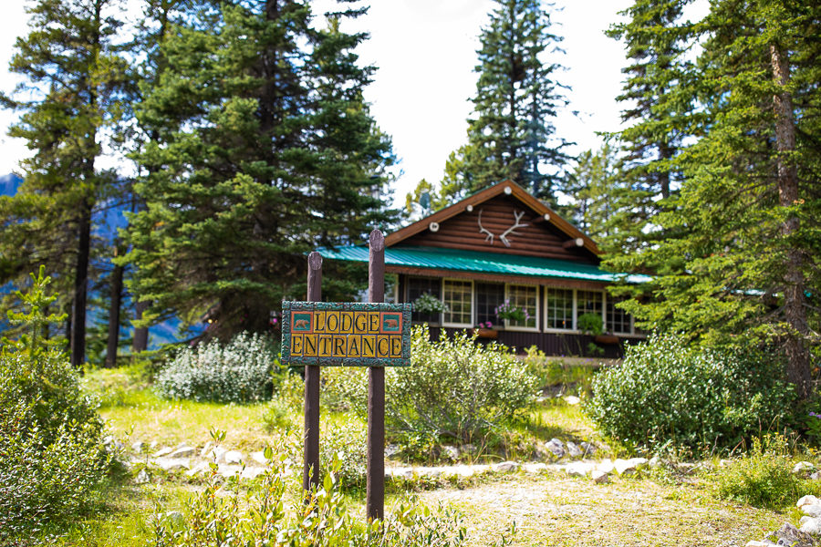 Storm Mountain Lodge - Storm Mountain Weddings