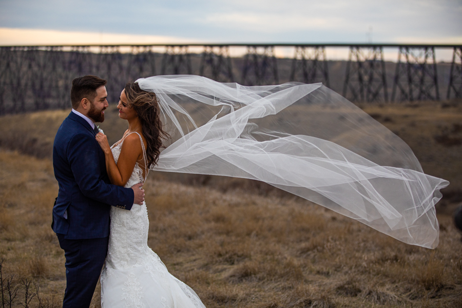 The Norland weddings - The Norland Lethbridge - Lethbridge wedding venue - wedding pictures at the bridge in Lethbridge