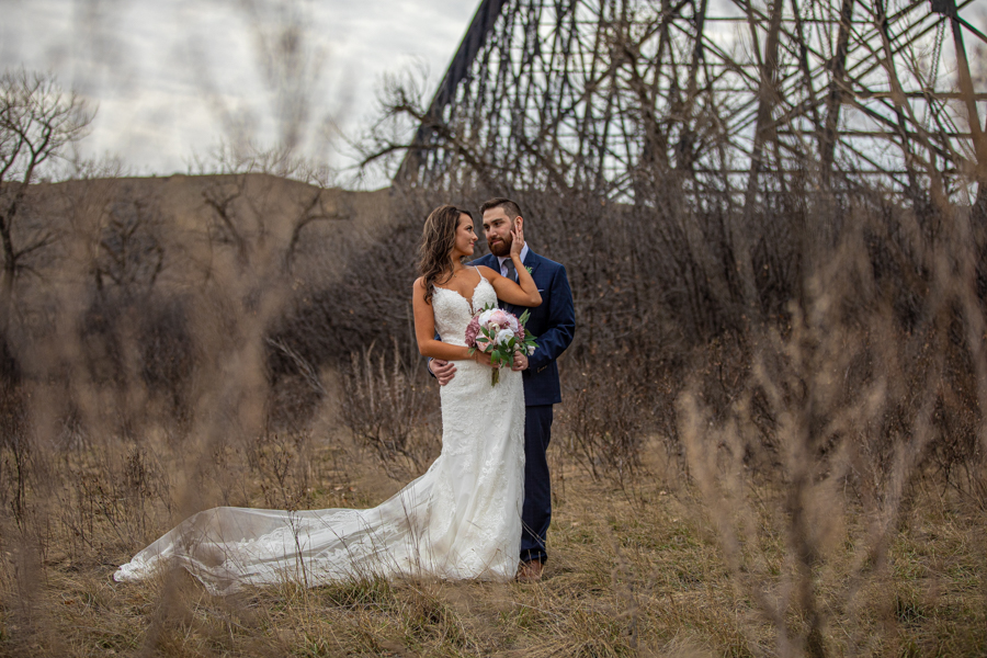 The Norland weddings - The Norland Lethbridge - Lethbridge wedding venue - wedding pictures at the bridge in Lethbridge