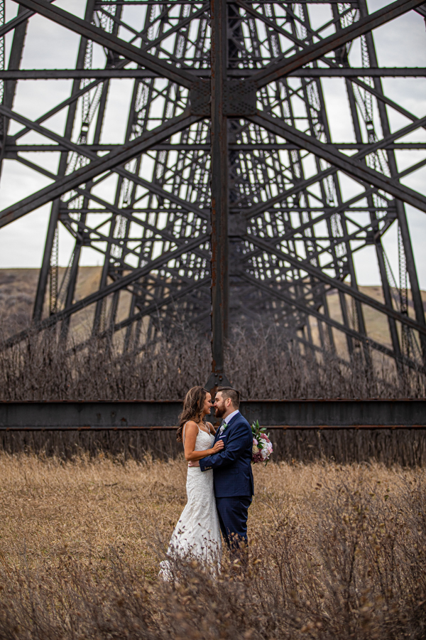 The Norland weddings - The Norland Lethbridge - Lethbridge wedding venue - wedding pictures at the bridge in Lethbridge
