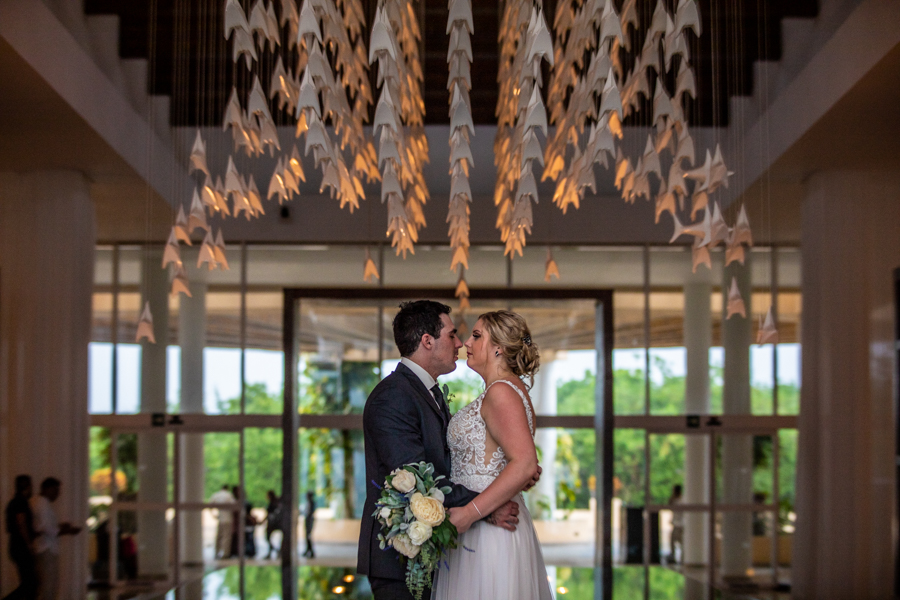 Now Jade wedding pictures in the lobby