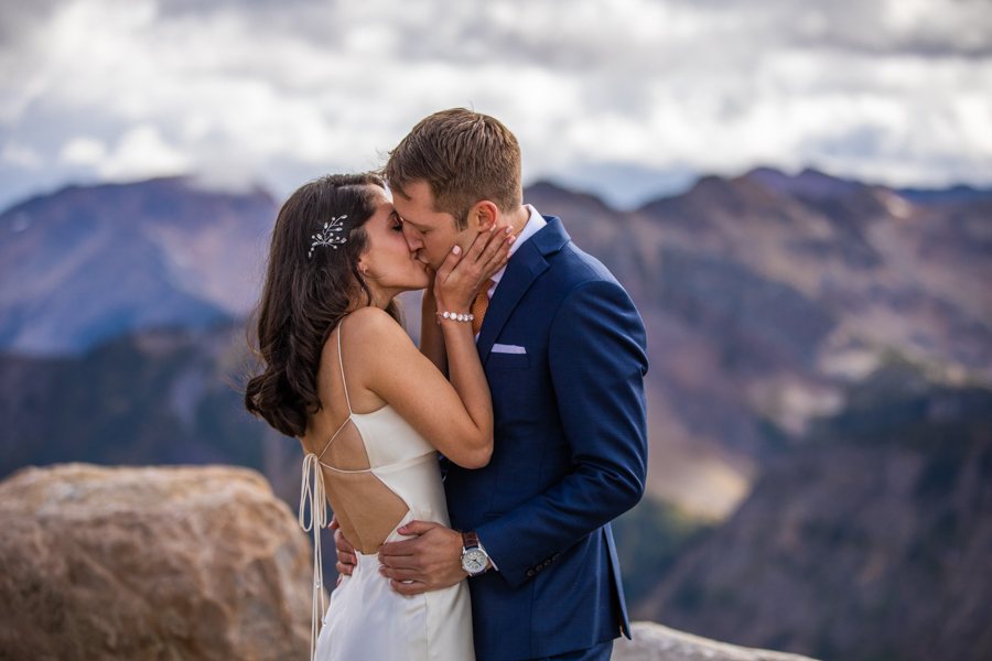 First loo with bride and groom in Golden BC