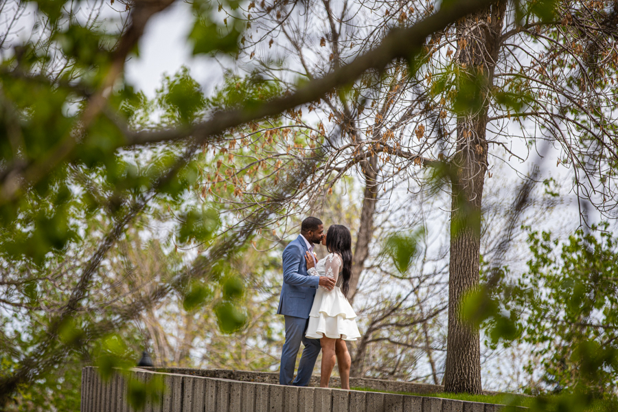 Couple in Lindsay Park getting married