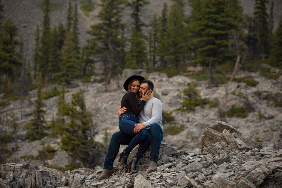 Romantic engagement poses sexy engagement poses SMokey engagement photos Engagment in the smokey mountains Kananaskis engagement Cole Hofstra Photography 20